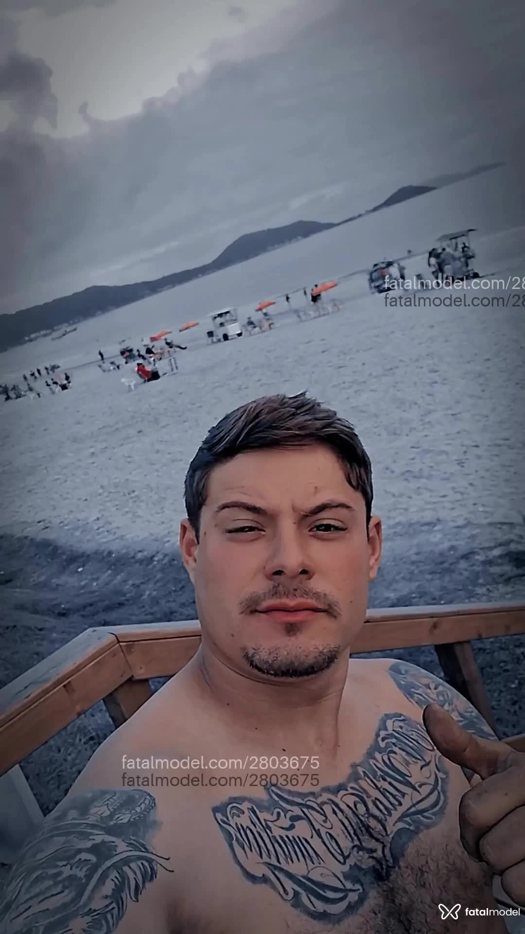 Acompanhante homem loira (o) de olhos mel em Florianópolis - João Vitor