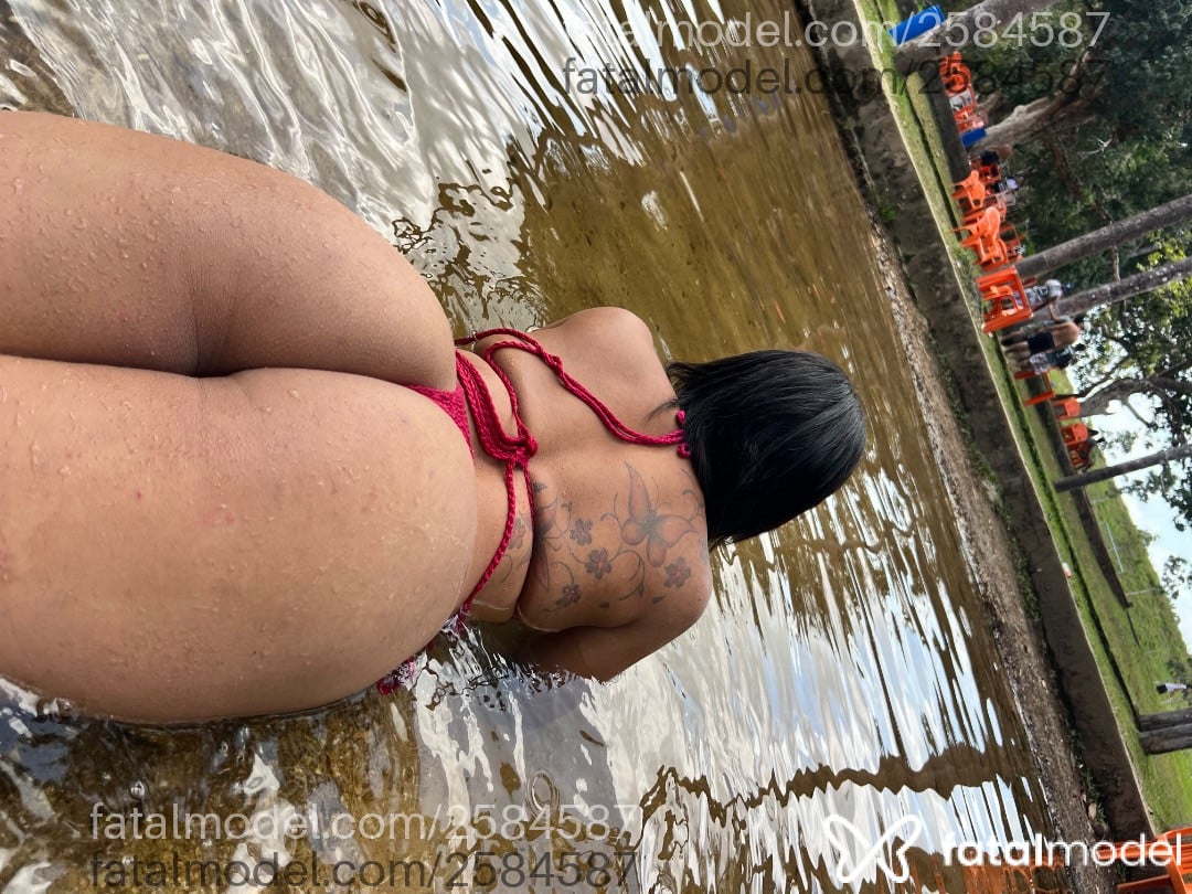 Acompanhante mulher morena (o) de olhos castanhos em Chapadão do Sul Acompanhante mulher morena (o) de olhos castanhos em Chapadão do Sul - Beatriz