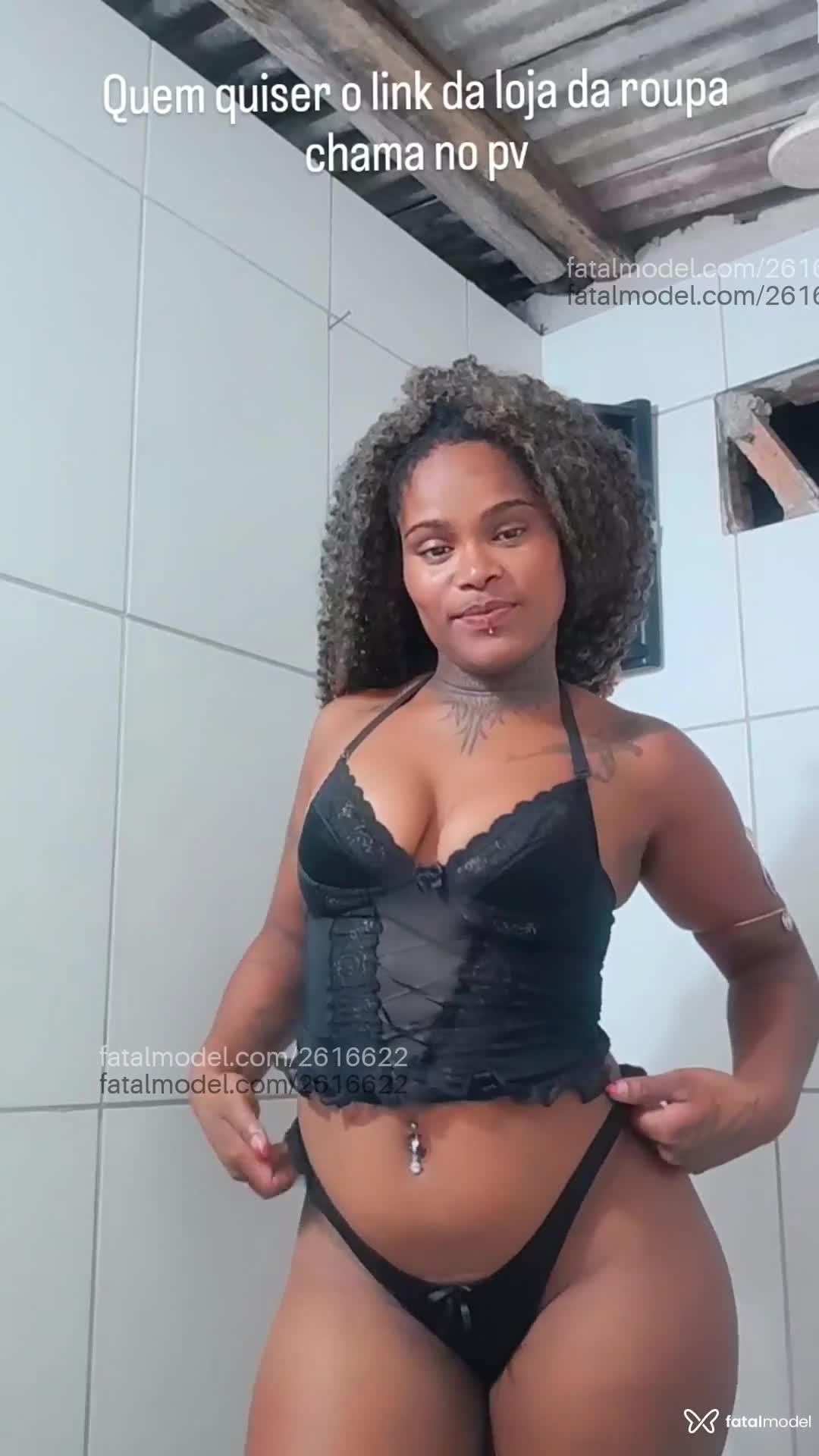 Acompanhante mulher morena (o) de olhos pretos em Colatina Acompanhante mulher morena (o) de olhos pretos em Colatina - Morenah