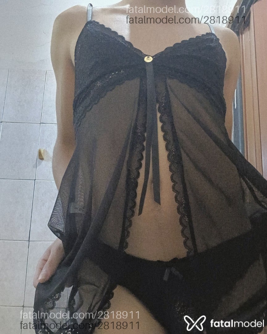 Acompanhante mulher trans com cabelo castanho de olhos castanhos em Andradina - Famboy