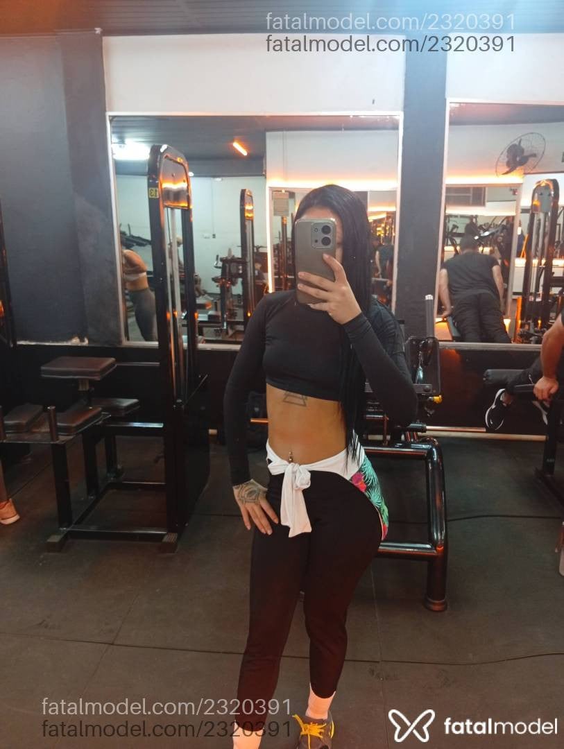 Acompanhante mulher morena (o) de olhos castanhos - Sophia