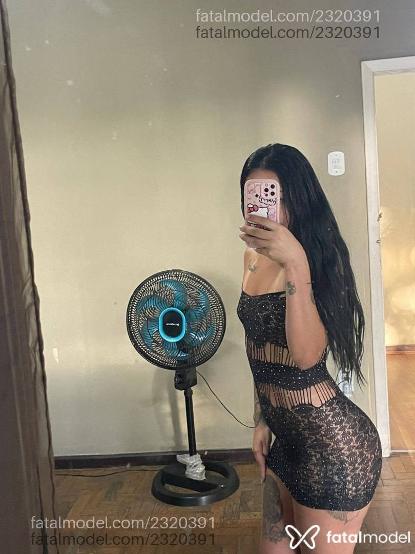 Acompanhante mulher morena (o) de olhos castanhos - Sophia Acompanhante mulher morena (o) de olhos castanhos - Sophia