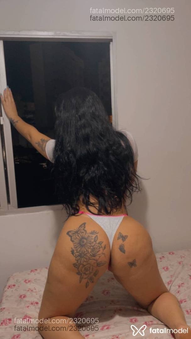 Acompanhante mulher morena (o) de olhos verdes em Guarapari - Lua