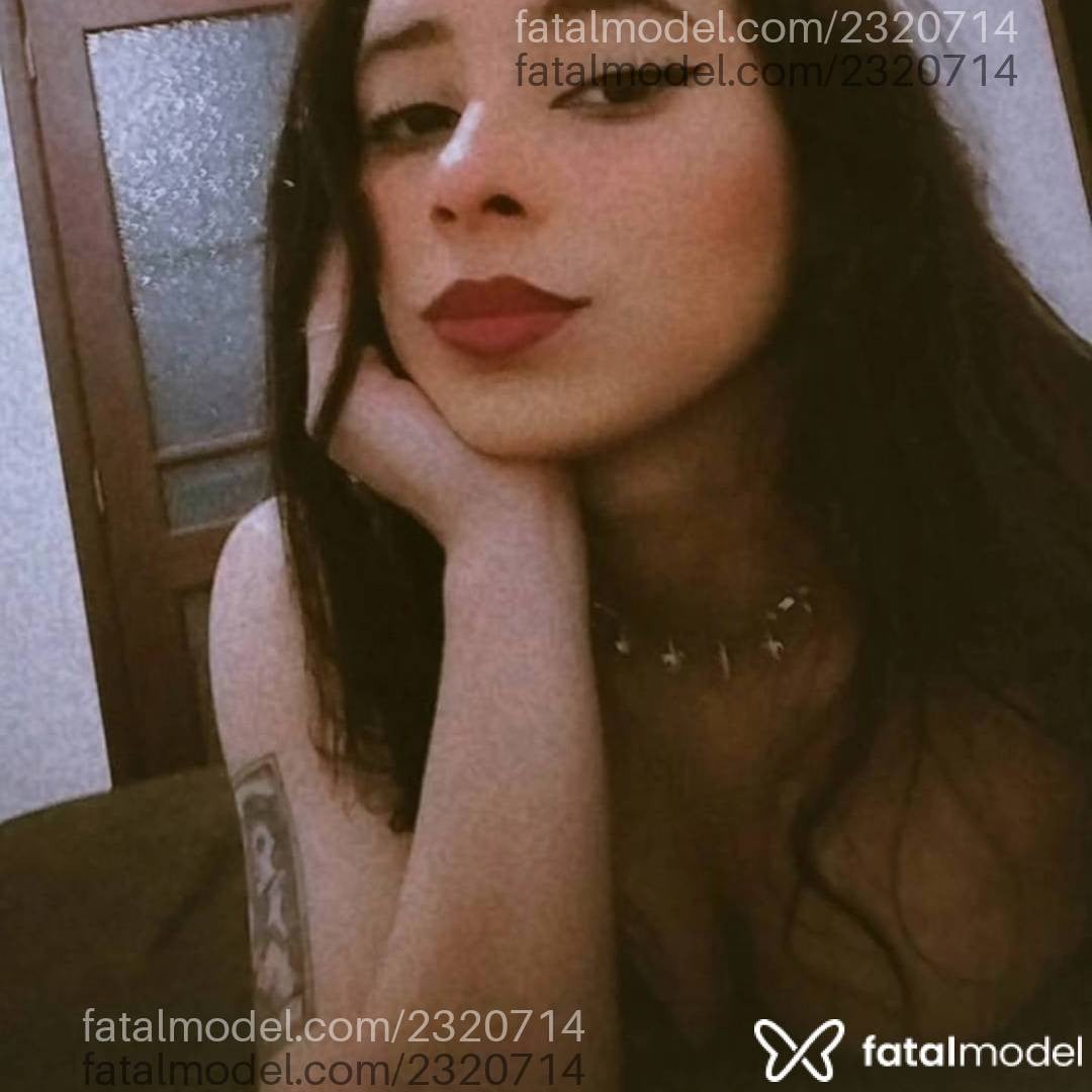 Acompanhante mulher morena (o) de olhos castanhos em Santa Maria - Rafaela