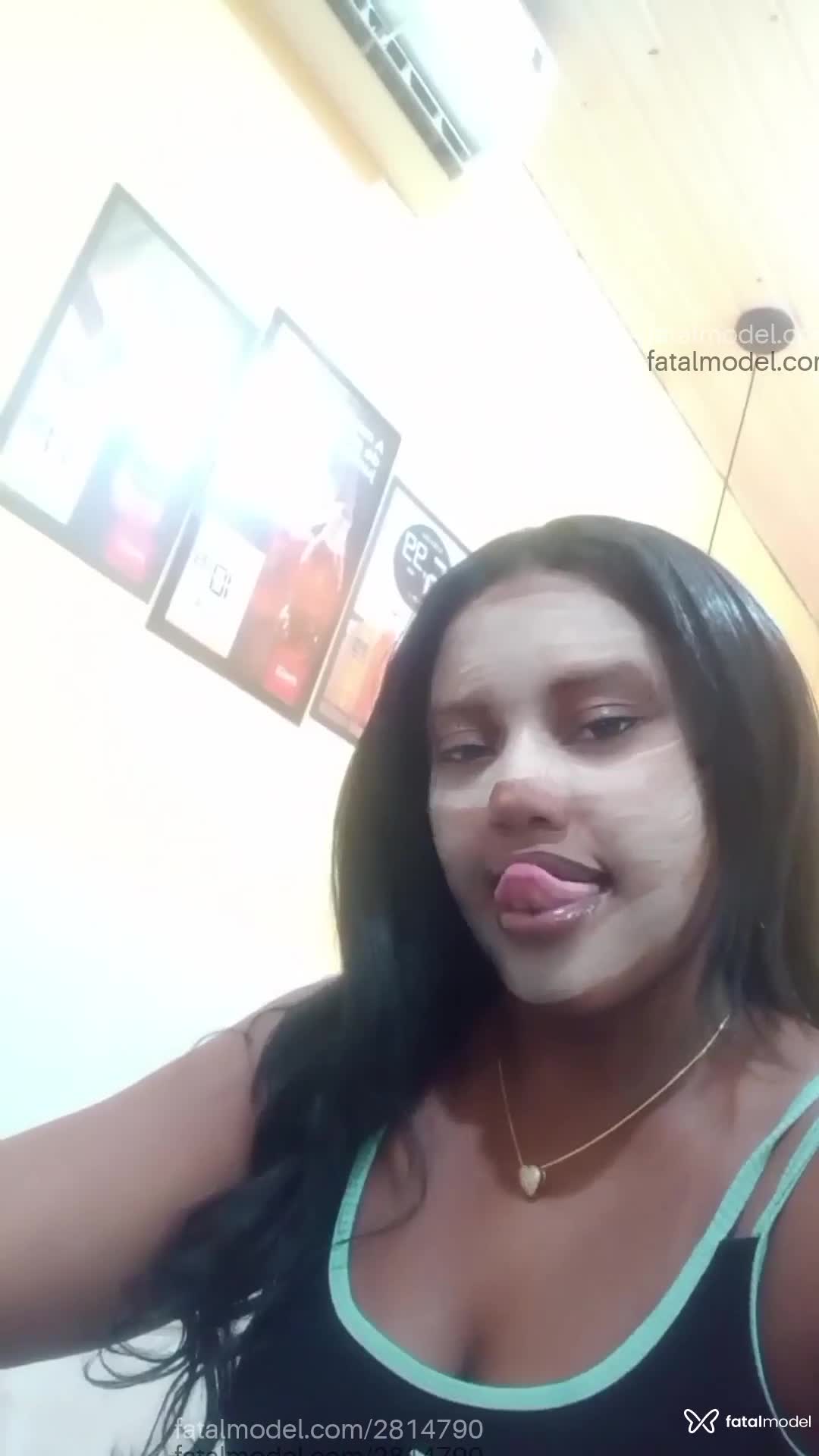 Acompanhante mulher morena (o) de olhos pretos em São Luís - Nayroby