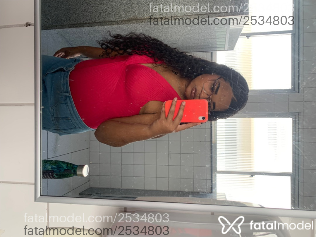 Acompanhante mulher trans morena (o) de olhos pretos em Rio de Janeiro - Anna Júlia
