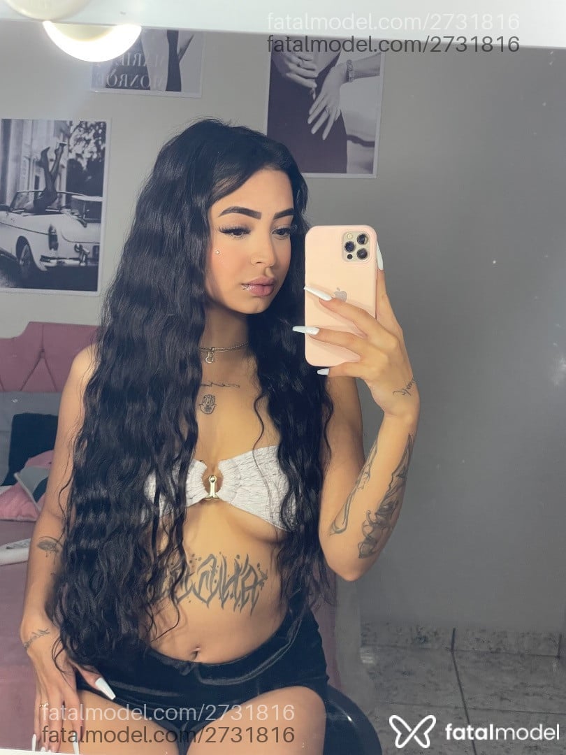 Acompanhante mulher morena (o) de olhos pretos em Betim - Lavínia Vitóri