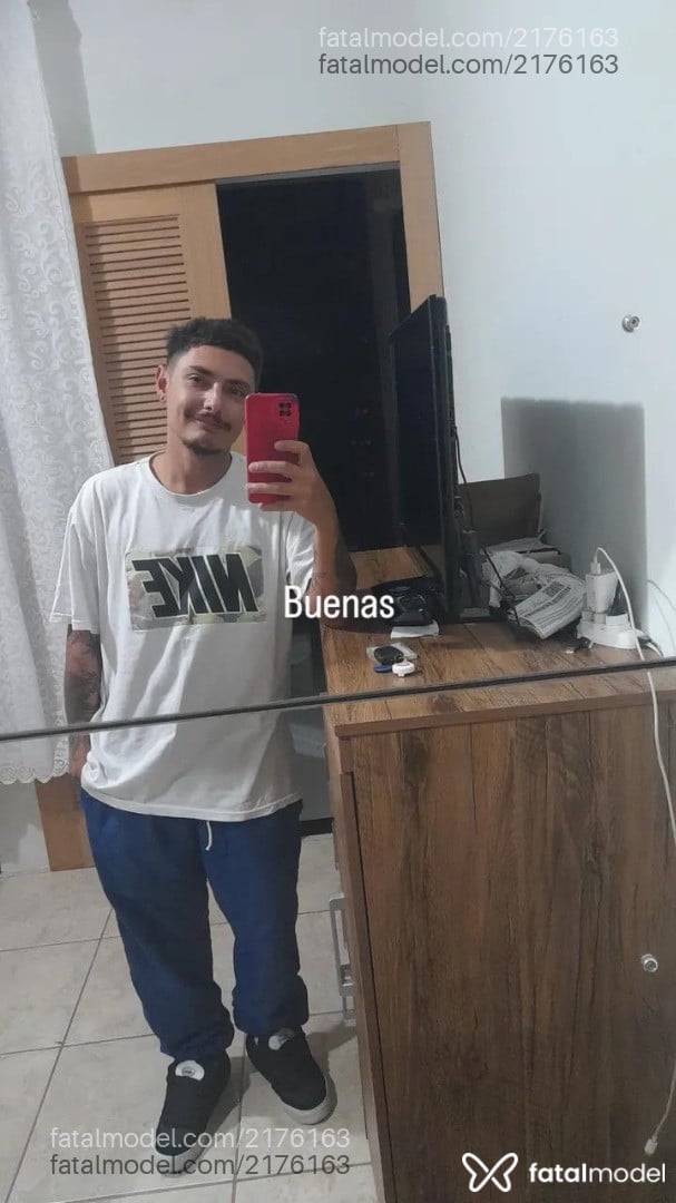 Acompanhante homem com cabelo castanho de olhos castanhos em Taubaté Acompanhante homem com cabelo castanho de olhos castanhos em Taubaté - ACOMPANHANTE