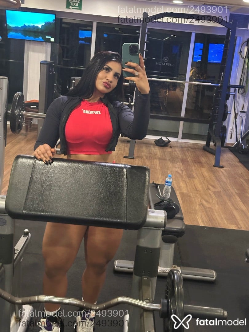 Acompanhante mulher morena (o) de olhos verdes em São Paulo - Gabriella Torres