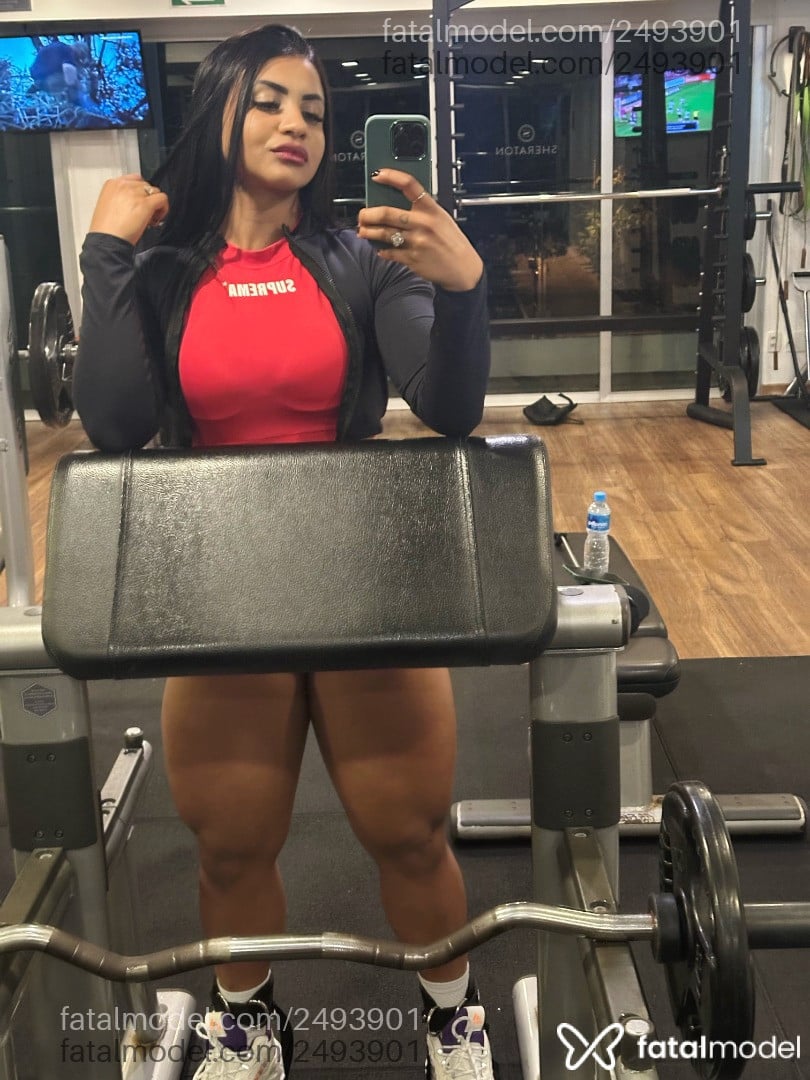 Acompanhante mulher morena (o) de olhos verdes em São Paulo - Gabriella Torres