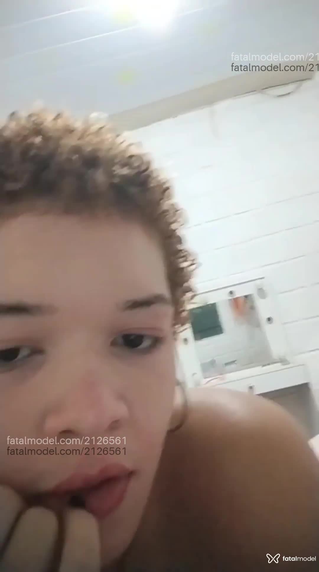Acompanhante mulher trans com cabelo castanho de olhos castanhos em Recife - Daniely