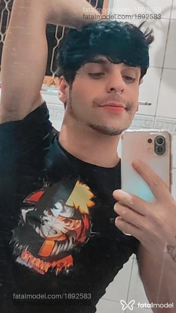 Acompanhante homem morena (o) de olhos verdes - Gustavinho Acompanhante homem morena (o) de olhos verdes - Gustavinho