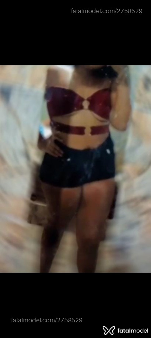Acompanhante mulher morena (o) de olhos castanhos em Uberlândia Acompanhante mulher morena (o) de olhos castanhos em Uberlândia - Gabryelle