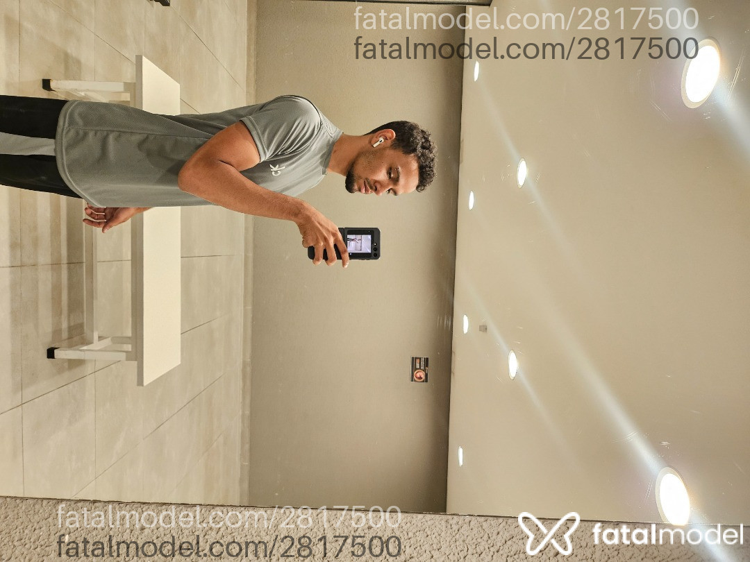 Acompanhante homem morena (o) de olhos castanhos em São Paulo - David