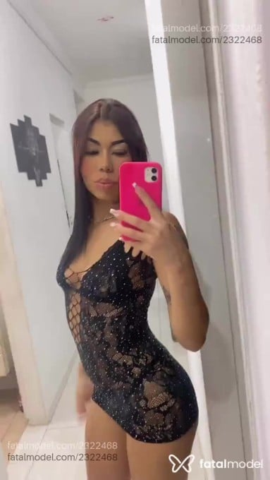 Acompanhante mulher morena (o) de olhos castanhos em Mariana - Lara Oliveira