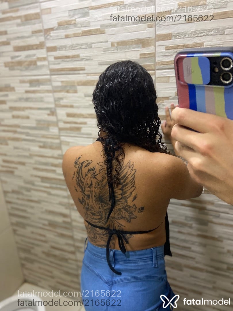 Acompanhante mulher trans morena (o) de olhos castanhos em Campo Grande - Adriana