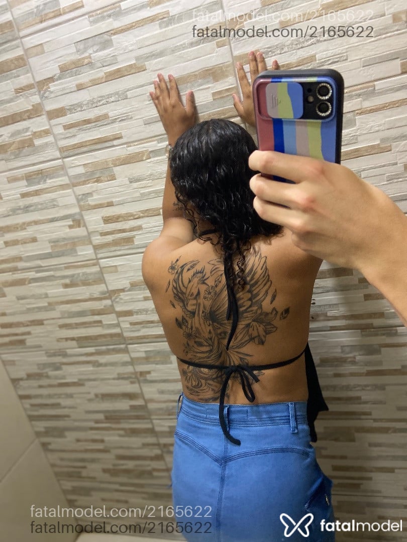 Acompanhante mulher trans morena (o) de olhos castanhos em Campo Grande - Adriana