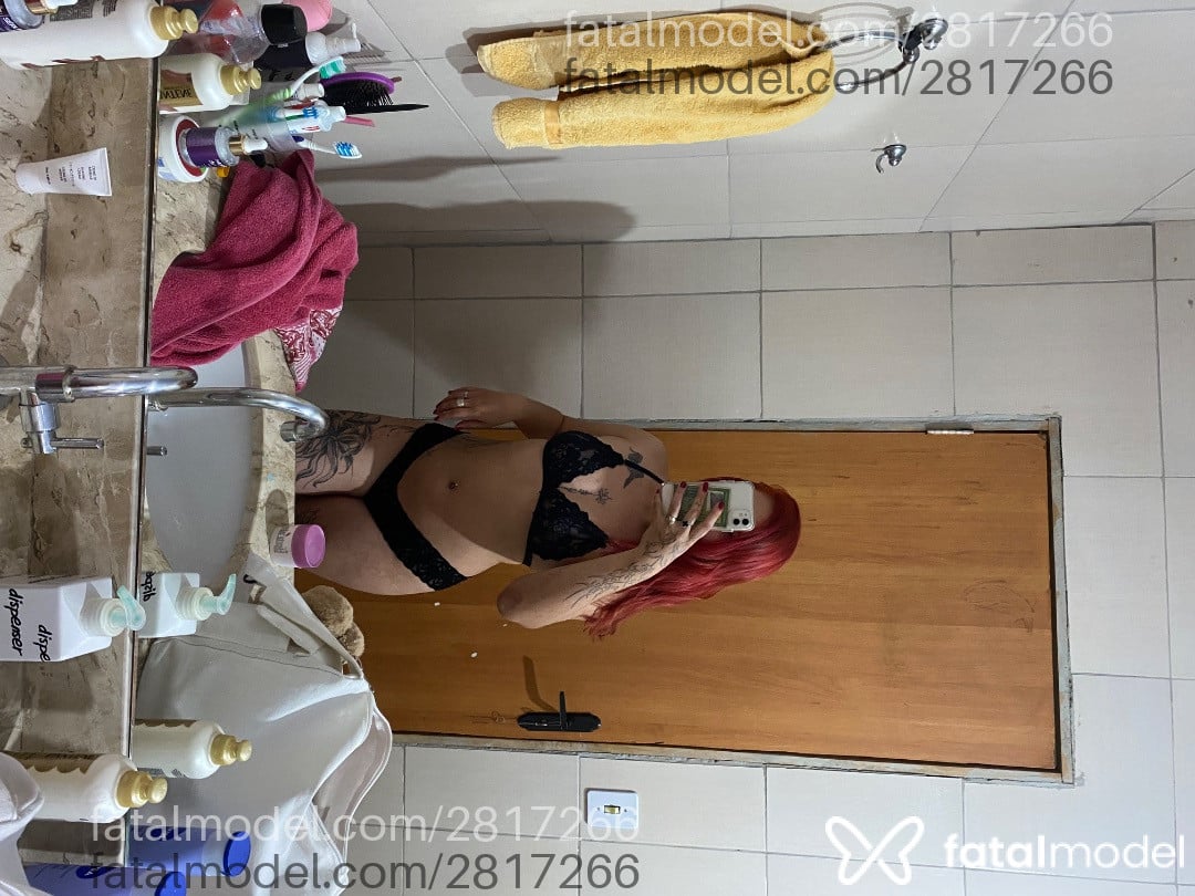 Acompanhante mulher com cabelo castanho de olhos castanhos - Victoria Acompanhante mulher com cabelo castanho de olhos castanhos - Victoria
