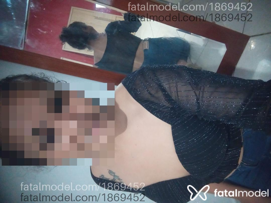 Acompanhante mulher com cabelo castanho de olhos castanhos em Castro - Serena