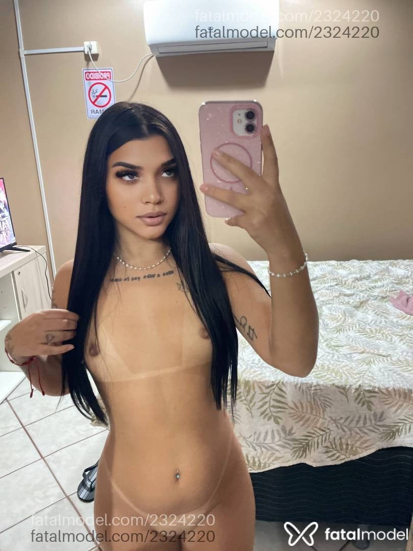 Acompanhante mulher com cabelo castanho de olhos castanhos em Novo Hamburgo - Lua