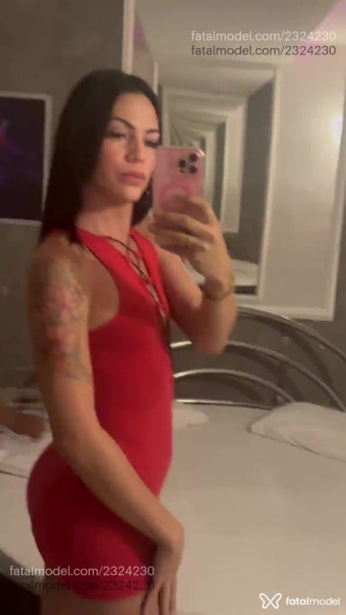 Acompanhante mulher trans com cabelo castanho de olhos pretos em Maceió - Pâmela