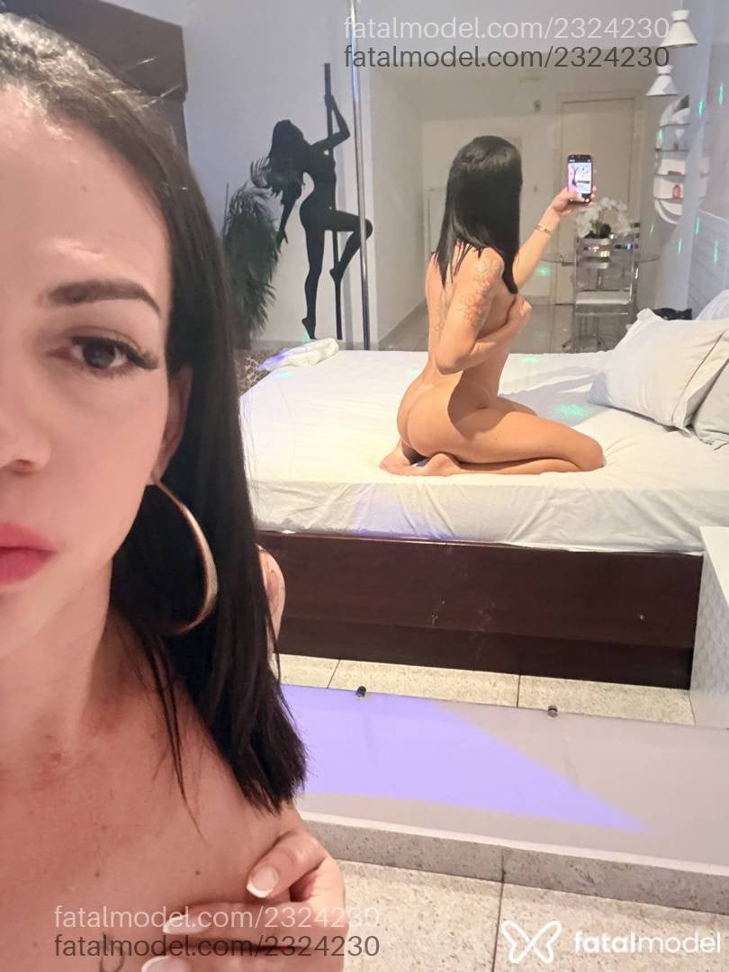 Acompanhante mulher trans com cabelo castanho de olhos pretos em Maceió - Pâmela
