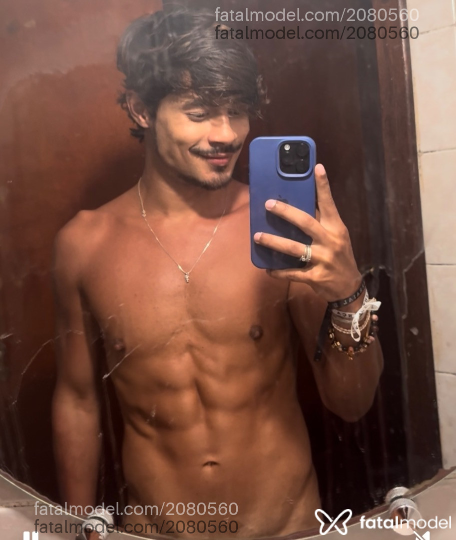 Acompanhante homem morena (o) de olhos pretos em Vila Velha - Marlon