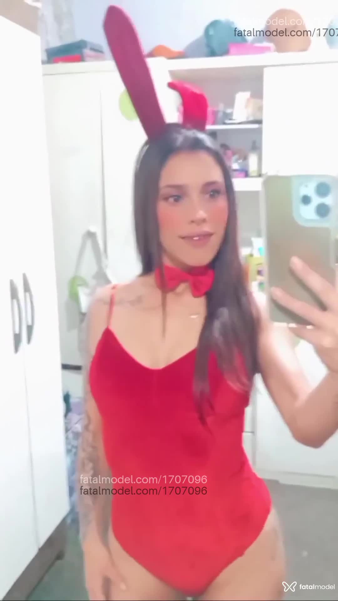 Acompanhante mulher morena (o) de olhos castanhos em Castro - Bruna