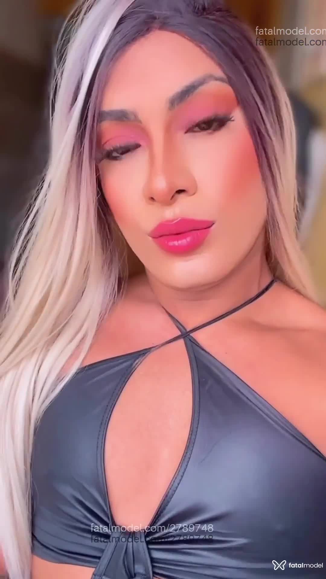 Acompanhante mulher trans loira (o) de olhos castanhos em Maceió - Grazielly Brandão