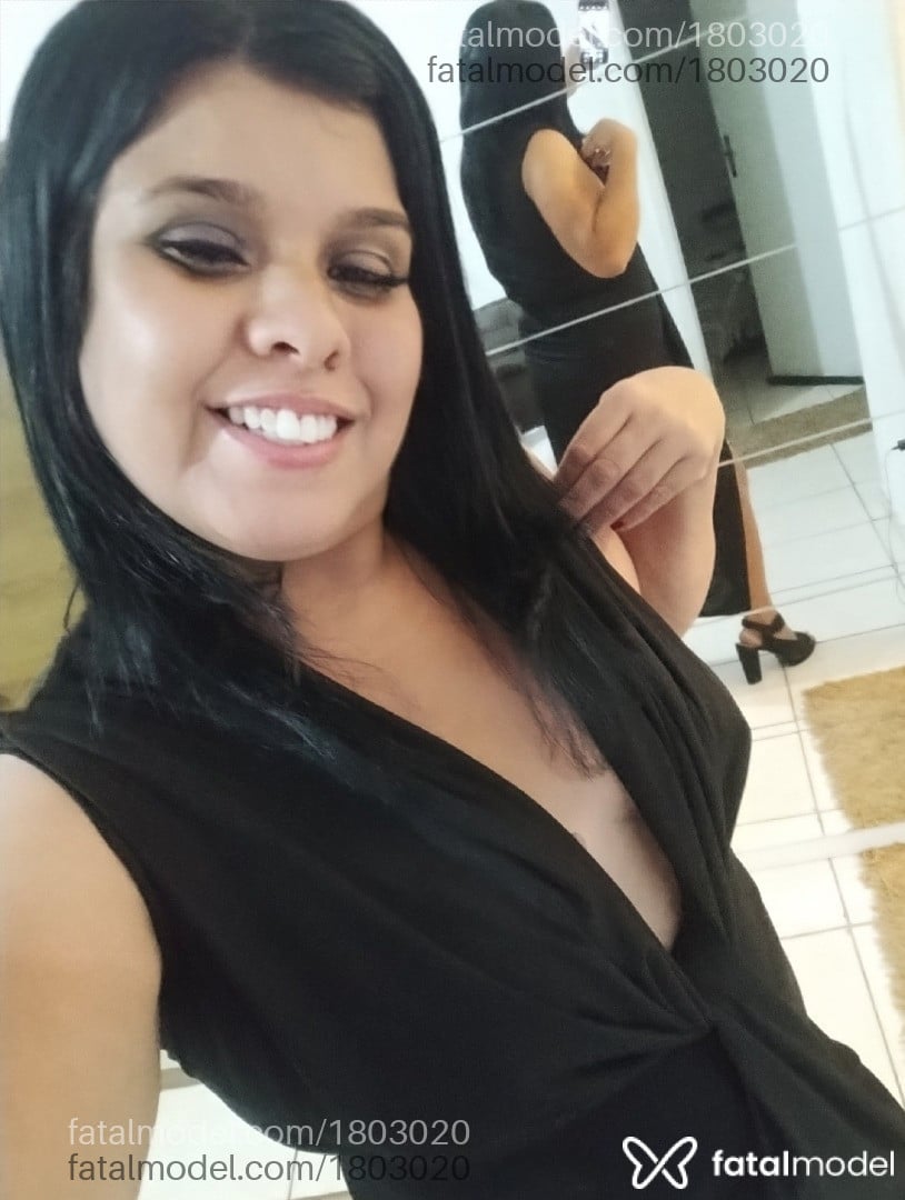 Acompanhante mulher morena (o) de olhos mel em Pindamonhangaba - Maya Mendes