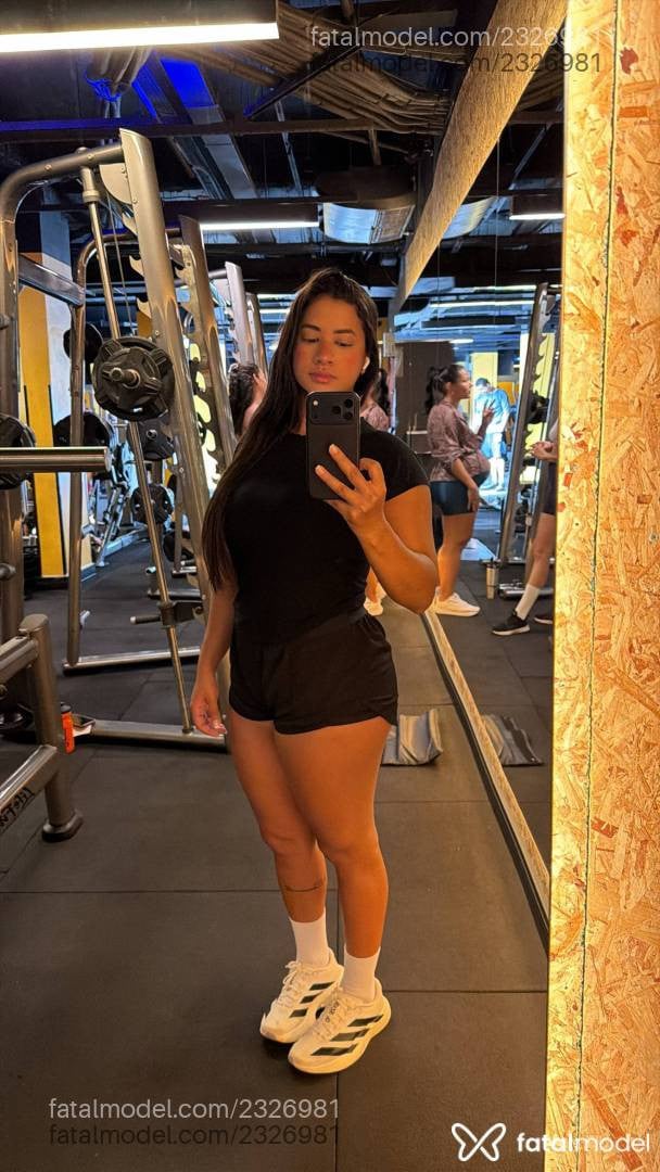Acompanhante mulher morena (o) de olhos castanhos em Brasília - Júlia