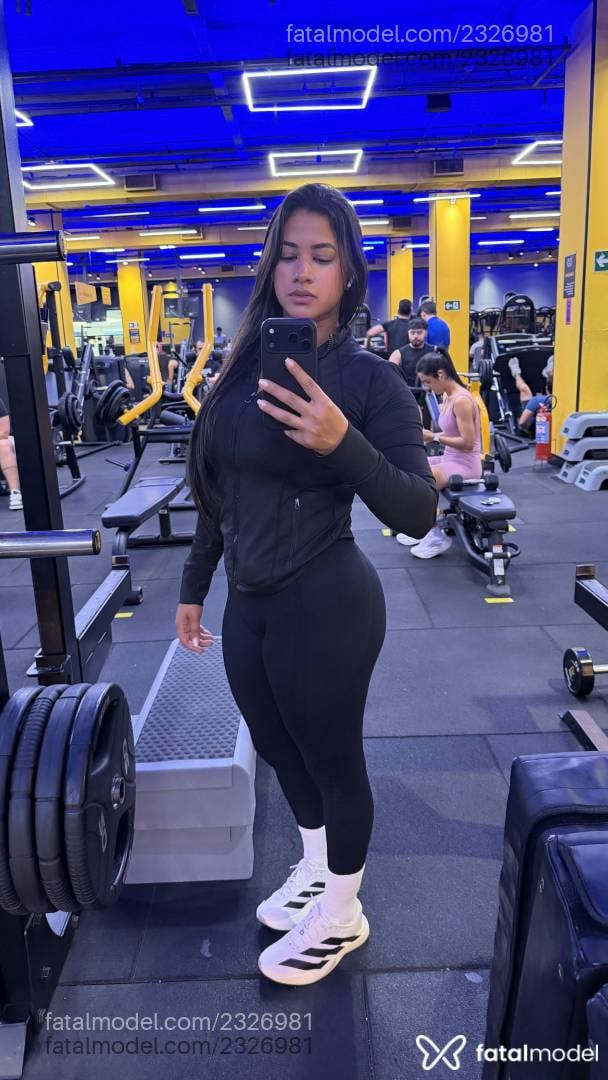 Acompanhante mulher morena (o) de olhos castanhos em Recife - Júlia