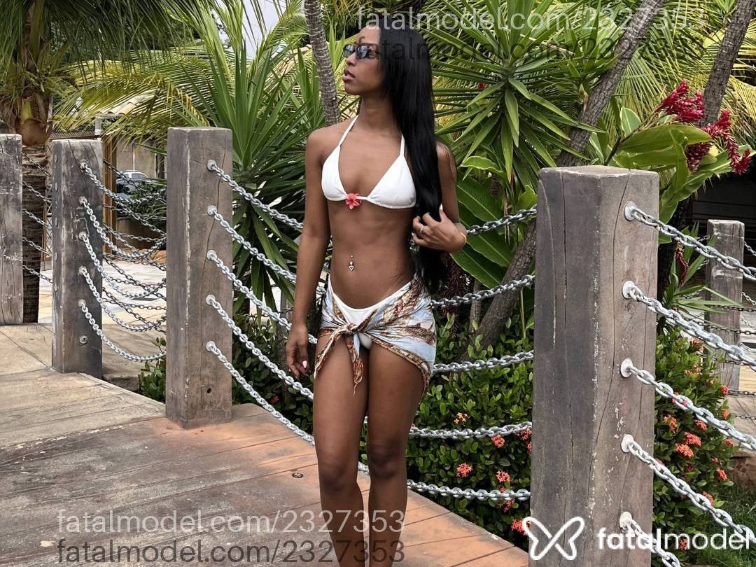 Acompanhante mulher morena (o) de olhos castanhos - Isa Meirelles