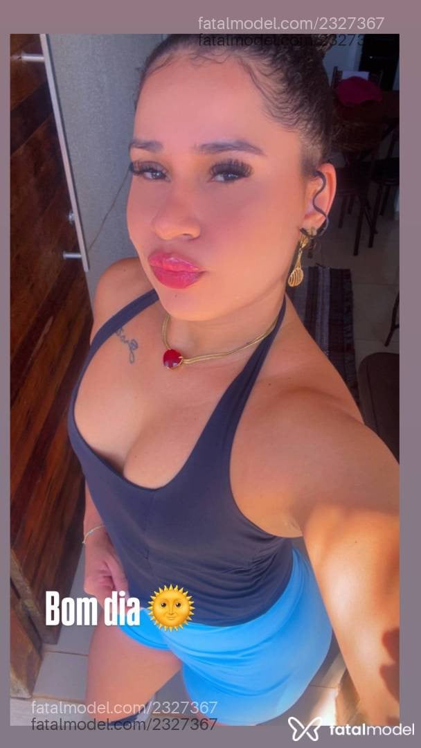 Acompanhante mulher com cabelo castanho de olhos castanhos em Campo Novo do Parecis Acompanhante mulher com cabelo castanho de olhos castanhos em Campo Novo do Parecis - Laura Paixão