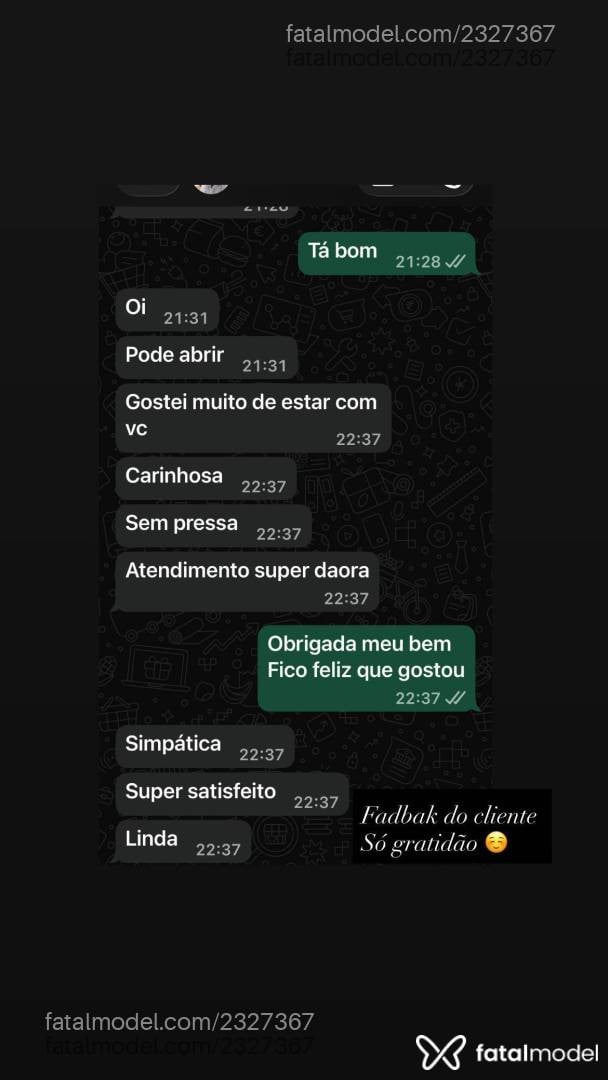Acompanhante mulher com cabelo castanho de olhos castanhos - Laura Paixão