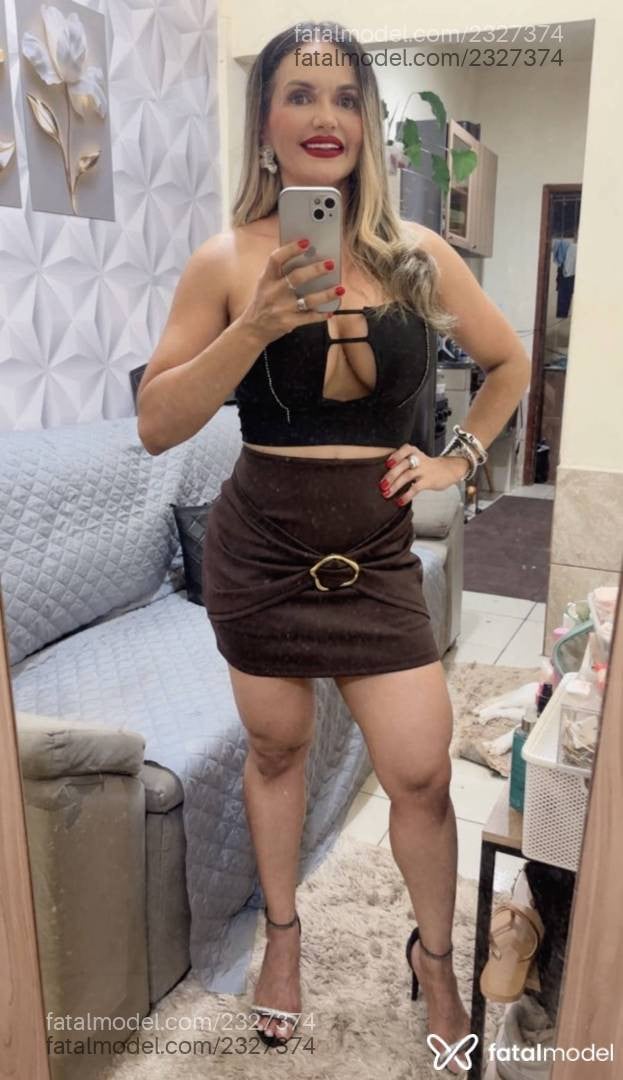 Acompanhante mulher loira (o) de olhos mel em Porto Velho - Jhulie Ferreira