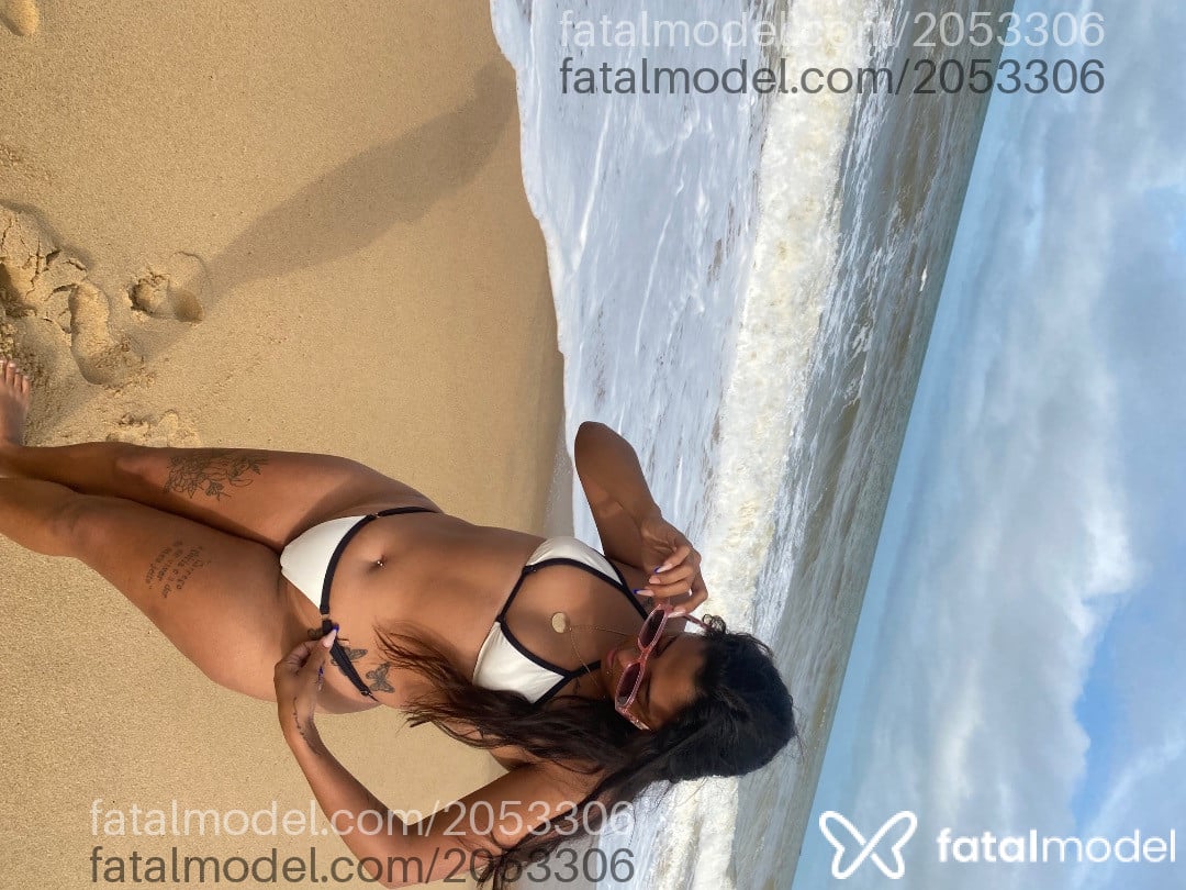 Acompanhante mulher com cabelo castanho de olhos castanhos em Campos dos Goytacazes - Lais