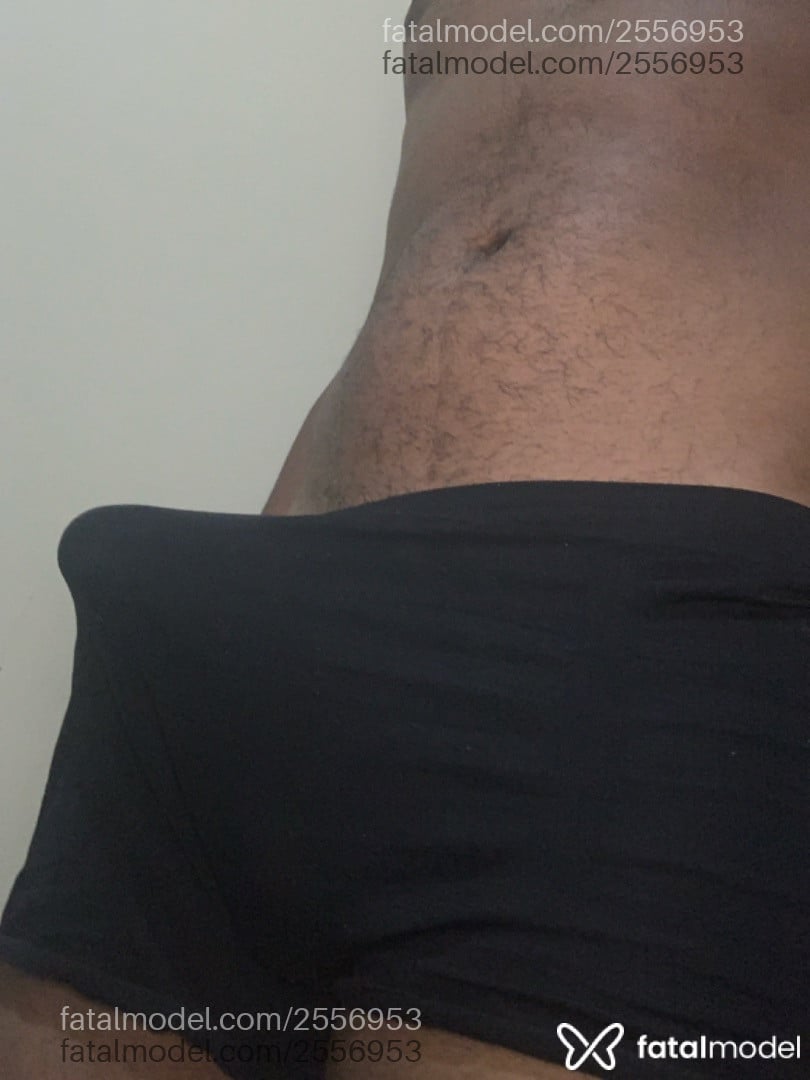 Acompanhante homem morena (o) de olhos castanhos em Luís Eduardo Magalhães - Gosthsigiloso