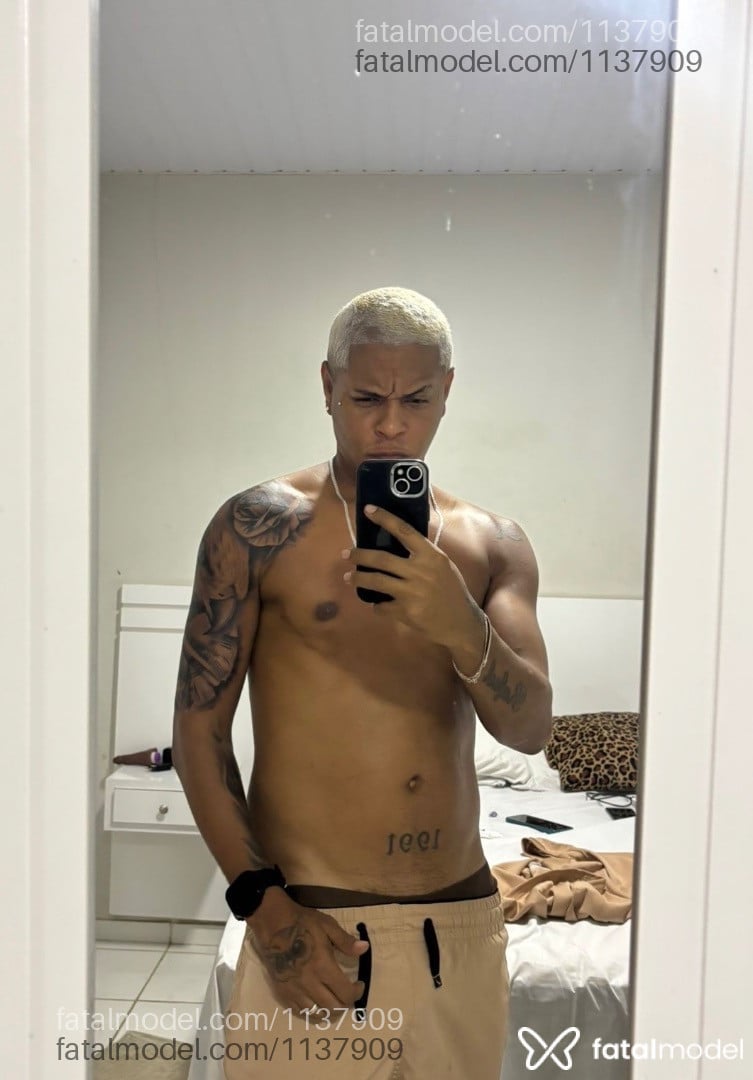 Acompanhante homem morena (o) de olhos pretos em Palmas Acompanhante homem morena (o) de olhos pretos em Palmas - Bruno ferraz
