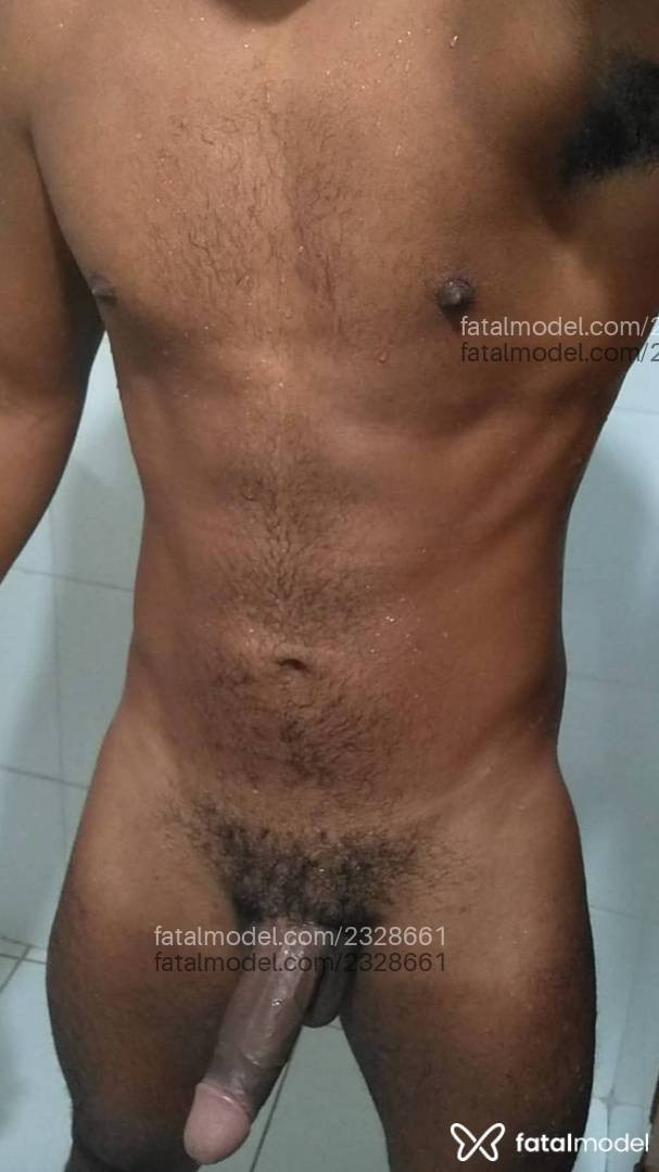Acompanhante homem morena (o) de olhos castanhos em Salvador - Gustavo