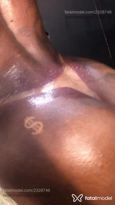 Acompanhante mulher trans morena (o) de olhos pretos em Rio de Janeiro Acompanhante mulher trans morena (o) de olhos pretos em Rio de Janeiro - Morenaquente