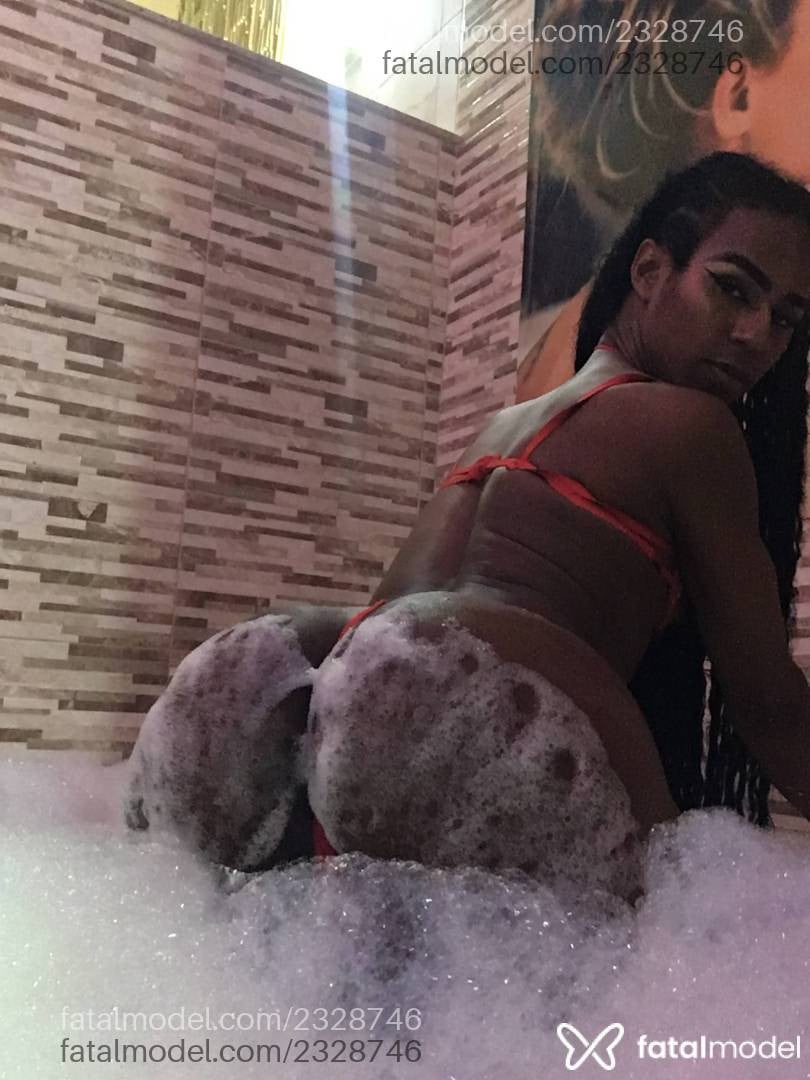 Acompanhante mulher trans morena (o) de olhos pretos em Rio de Janeiro Acompanhante mulher trans morena (o) de olhos pretos em Rio de Janeiro - Morenaquente