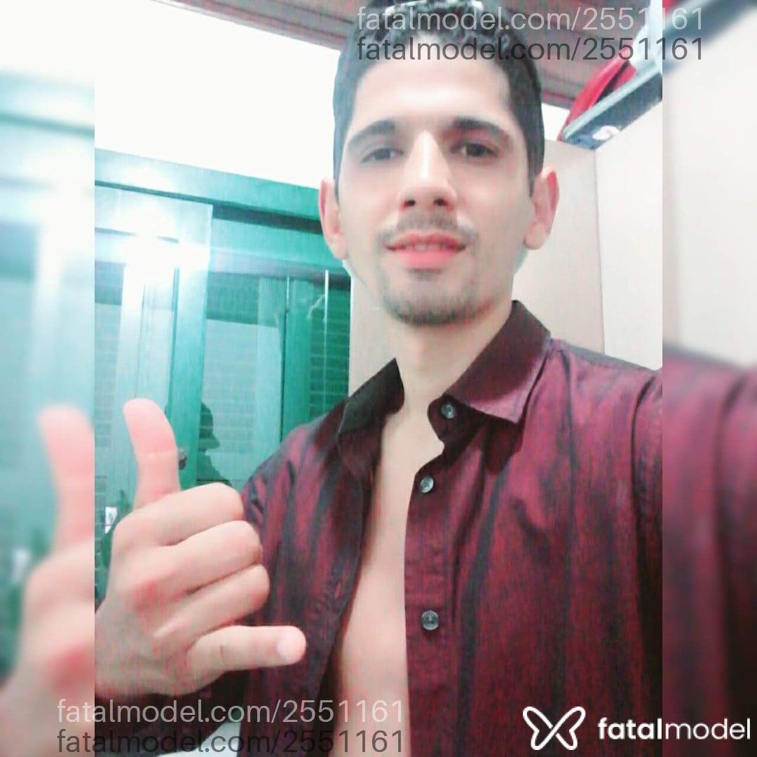 Acompanhante homem morena (o) de olhos pretos em Cachoeirinha - Rodrigues