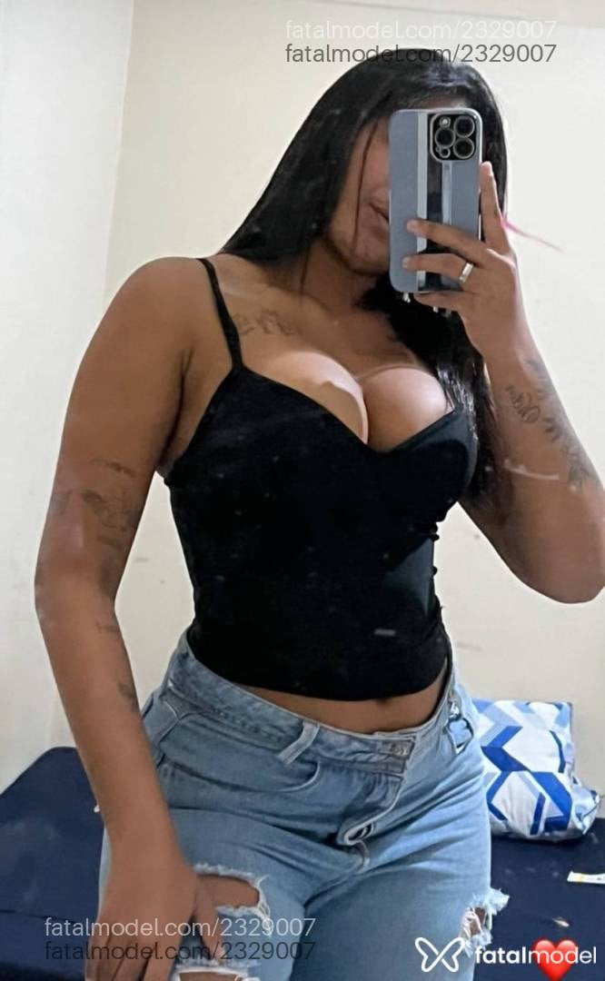 Acompanhante mulher morena (o) de olhos pretos - Gabrielly Vitória