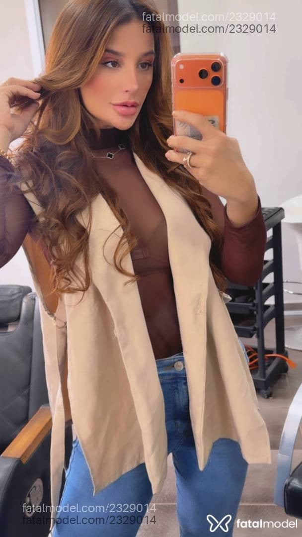 Acompanhante mulher morena (o) de olhos castanhos em Patrocínio - Isabella Luz