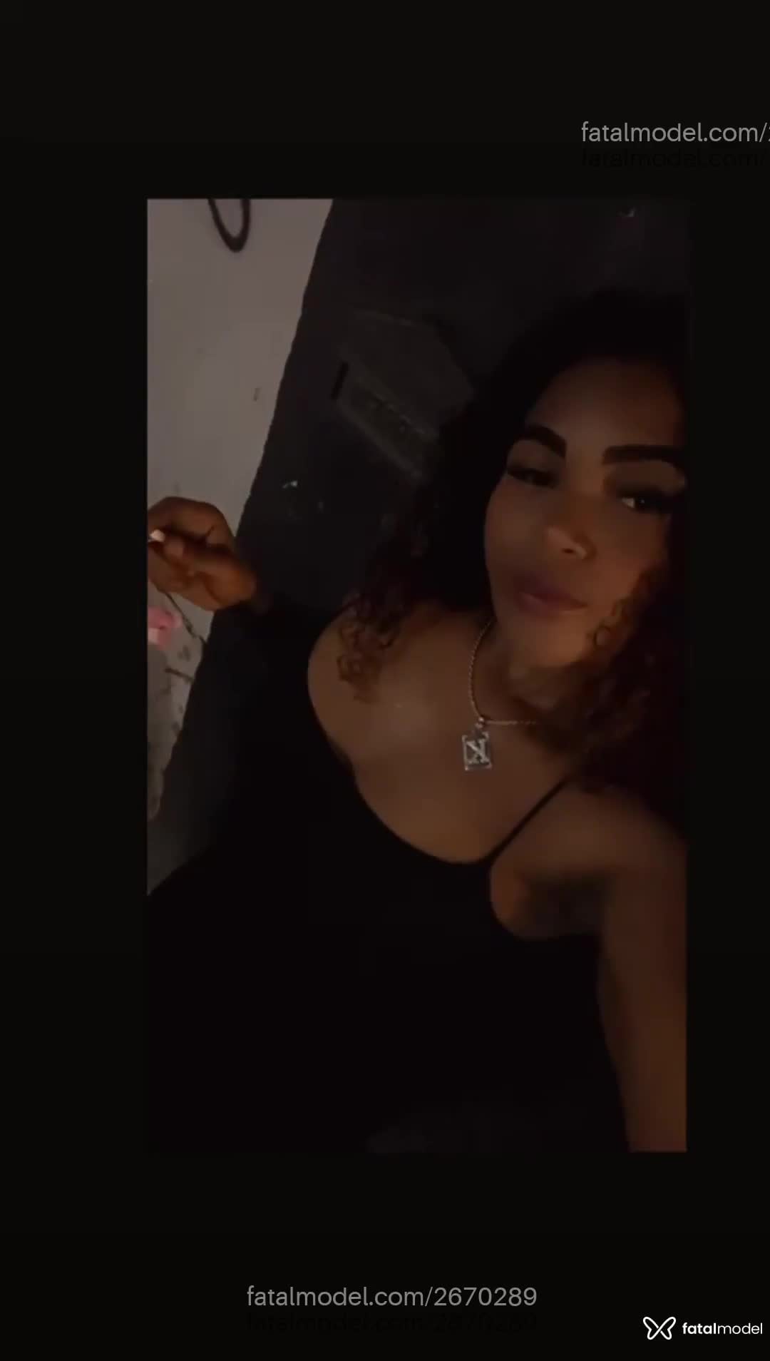 Acompanhante mulher com cabelo castanho de olhos pretos em Macaé Acompanhante mulher com cabelo castanho de olhos pretos em Macaé - Keshya Silva