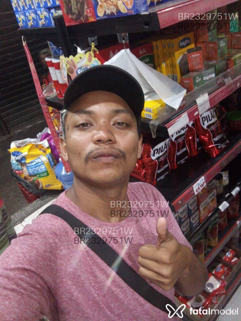 Acompanhante homem morena (o) de olhos mel em Rio de Janeiro Acompanhante homem morena (o) de olhos mel em Rio de Janeiro - Murdoc