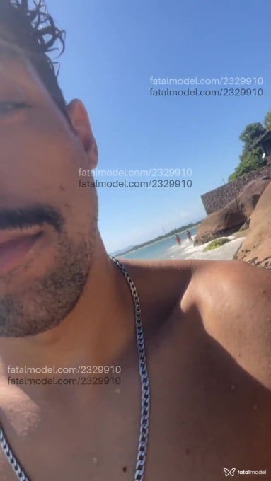 Acompanhante homem morena (o) de olhos castanhos em Balneário Camboriú - Nunes