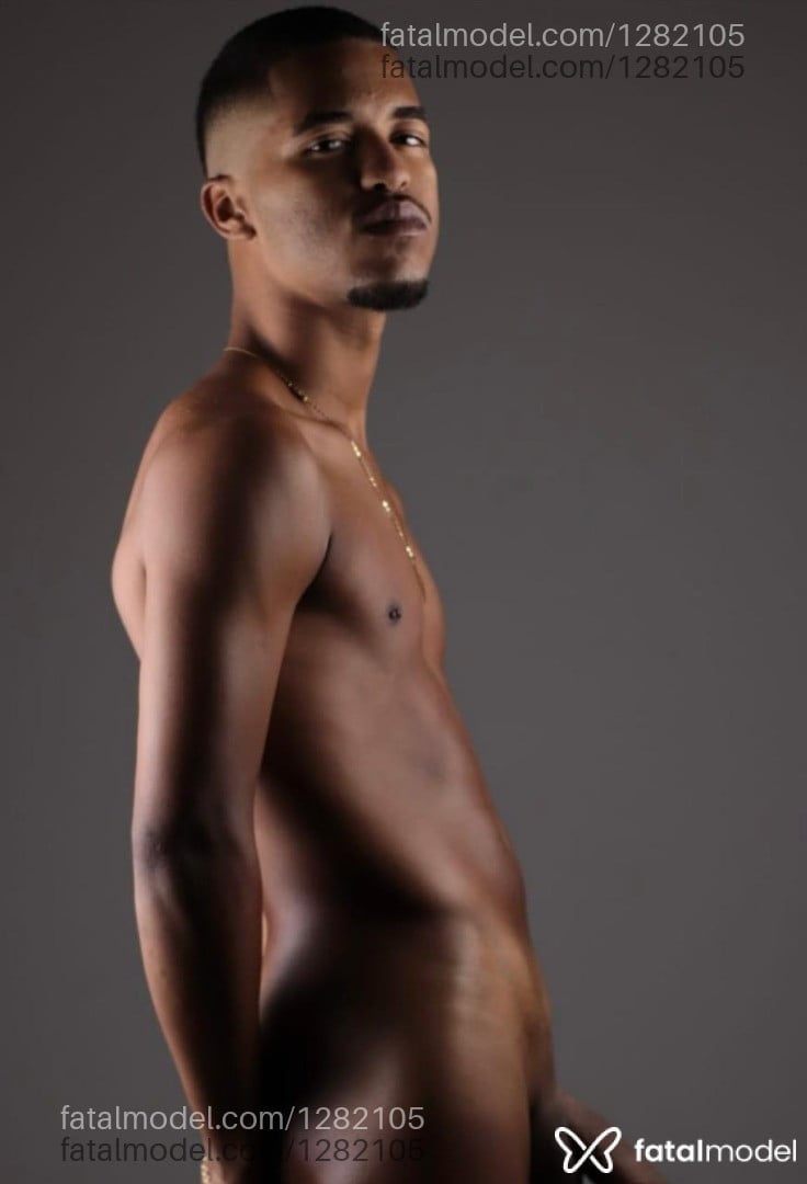 Acompanhante homem morena (o) de olhos castanhos em Rio de Janeiro - Mateus Solano