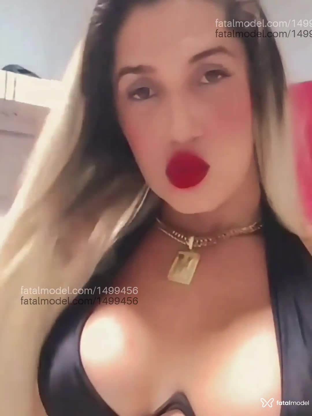 Acompanhante travesti loira (o) de olhos castanhos em Presidente Venceslau - Sophia